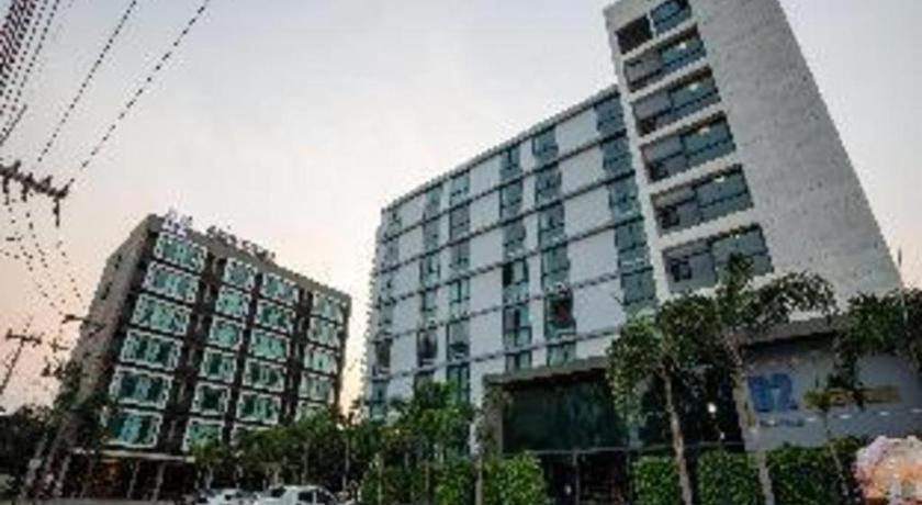 B2 Hotel South Pattaya Ngoại thất bức ảnh